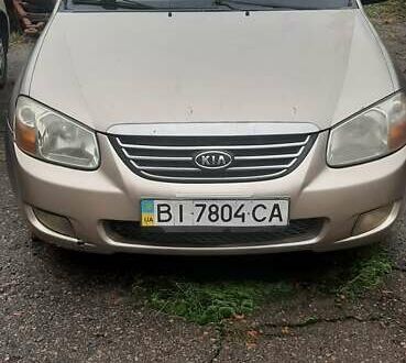 Киа Черато 2007 в Кременчуге на Automoto.ua Бежевый Киа Черато, объемом двигателя 1.59 л и пробегом 400 тыс. км за 3500 $, фото 1 на Automoto.ua