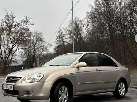 Бежевий Кіа Черато, об'ємом двигуна 1.6 л та пробігом 280 тис. км за 3100 $, фото 1 на Automoto.ua
