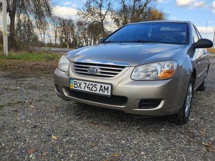 Киа Черато 2007 в Хмельницком на Automoto.ua Бежевый Киа Черато, объемом двигателя 1.59 л и пробегом 155 тыс. км за 3700 $, фото 1 на Automoto.ua