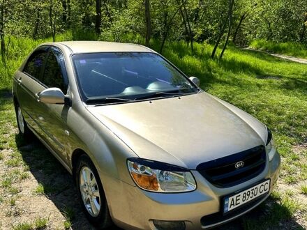 Киа Черато 2007 в Днепре (Днепропетровске) на Automoto.ua Бежевый Киа Черато, объемом двигателя 2 л и пробегом 195 тыс. км за 5400 $, фото 1 на Automoto.ua