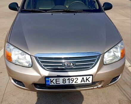 Бежевый Киа Черато, объемом двигателя 1.6 л и пробегом 196 тыс. км за 5000 $, фото 1 на Automoto.ua
