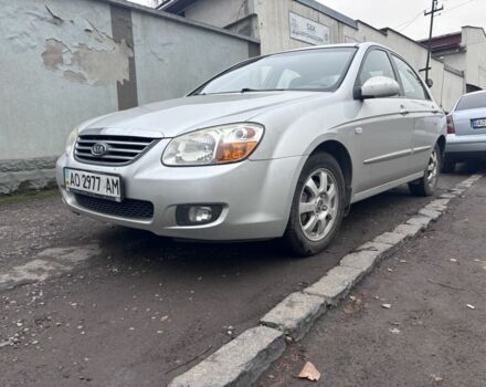 Бежевый Киа Черато, объемом двигателя 2 л и пробегом 160 тыс. км за 4500 $, фото 1 на Automoto.ua