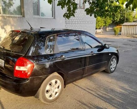 Чорний Кіа Черато, об'ємом двигуна 1.6 л та пробігом 292 тис. км за 3950 $, фото 7 на Automoto.ua