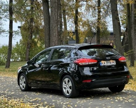 Чорний Кіа Черато, об'ємом двигуна 2 л та пробігом 67 тис. км за 11500 $, фото 2 на Automoto.ua
