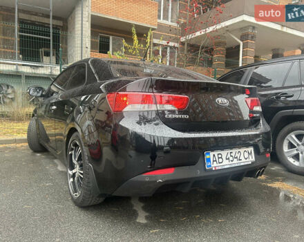 Чорний Кіа Черато, об'ємом двигуна 2 л та пробігом 209 тис. км за 8000 $, фото 9 на Automoto.ua