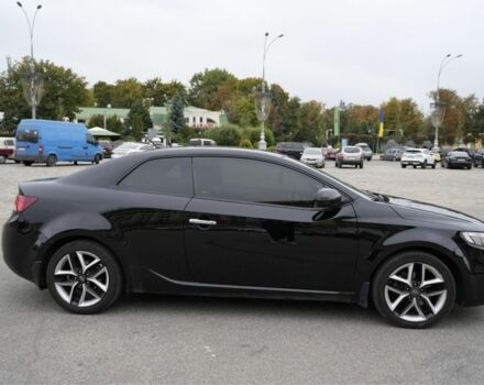 Черный Киа Черато, объемом двигателя 2 л и пробегом 198 тыс. км за 8499 $, фото 5 на Automoto.ua