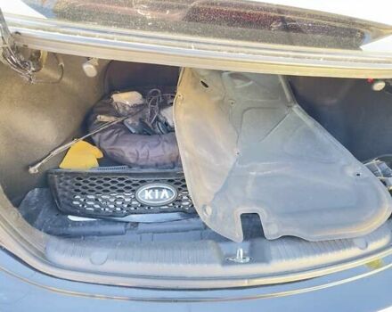 Чорний Кіа Черато, об'ємом двигуна 2 л та пробігом 252 тис. км за 5500 $, фото 13 на Automoto.ua
