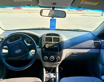 Чорний Кіа Черато, об'ємом двигуна 1.6 л та пробігом 367 тис. км за 3900 $, фото 5 на Automoto.ua