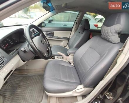 Черный Киа Черато, объемом двигателя 1.59 л и пробегом 203 тыс. км за 4400 $, фото 11 на Automoto.ua