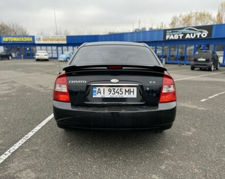 Черный Киа Черато, объемом двигателя 1.6 л и пробегом 230 тыс. км за 3200 $, фото 4 на Automoto.ua