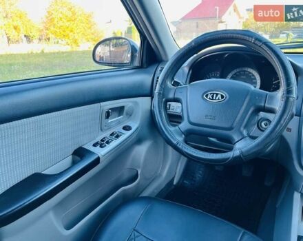 Киа Черато 2007 в Черновцах на Automoto.ua Черный Киа Черато, объемом двигателя 1.6 л и пробегом 210 тыс. км за 3950 $, фото 47 на Automoto.ua