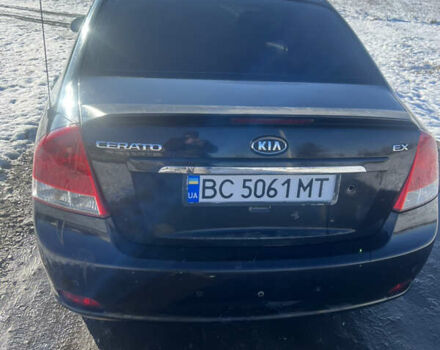 Черный Киа Черато, объемом двигателя 1.58 л и пробегом 355 тыс. км за 3500 $, фото 1 на Automoto.ua