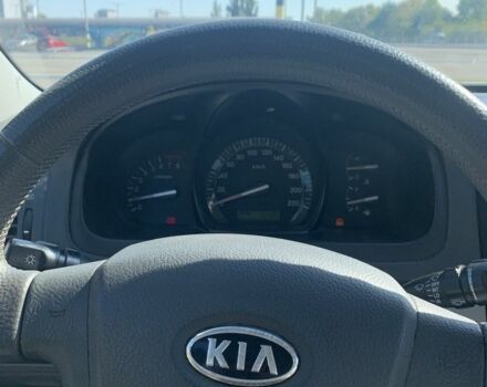 Черный Киа Черато, объемом двигателя 1.6 л и пробегом 172 тыс. км за 3400 $, фото 7 на Automoto.ua