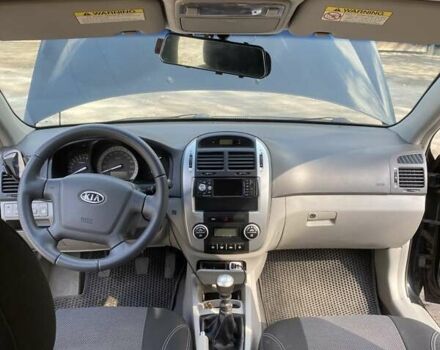 Чорний Кіа Черато, об'ємом двигуна 1.6 л та пробігом 157 тис. км за 5800 $, фото 17 на Automoto.ua