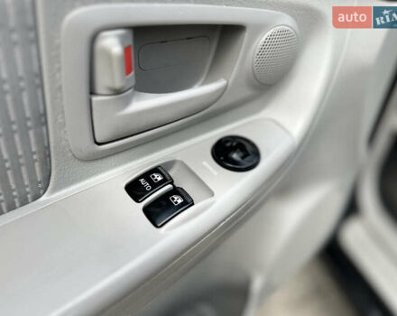 Чорний Кіа Черато, об'ємом двигуна 1.6 л та пробігом 272 тис. км за 5200 $, фото 8 на Automoto.ua