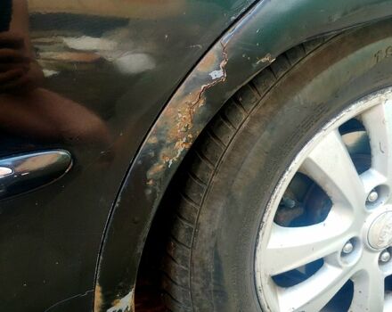 Черный Киа Черато, объемом двигателя 2 л и пробегом 215 тыс. км за 3000 $, фото 6 на Automoto.ua