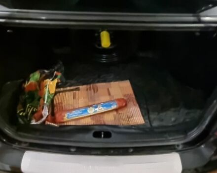 Черный Киа Черато, объемом двигателя 1 л и пробегом 193 тыс. км за 4600 $, фото 9 на Automoto.ua