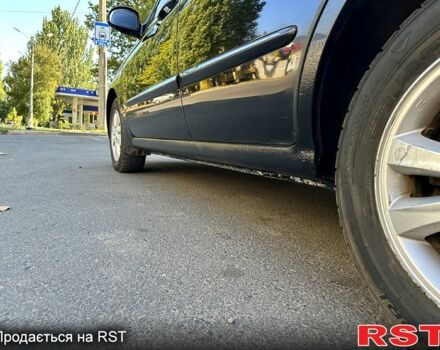 Киа Черато 2007 в Николаеве на Automoto.ua Черный Киа Черато, объемом двигателя 2 л и пробегом 257 тыс. км за 5350 $, фото 4 на Automoto.ua