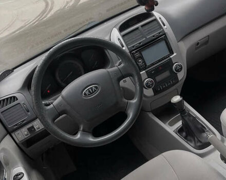 Черный Киа Черато, объемом двигателя 1.59 л и пробегом 273 тыс. км за 2999 $, фото 4 на Automoto.ua