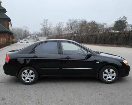 Чорний Кіа Черато, об'ємом двигуна 1.59 л та пробігом 300 тис. км за 4550 $, фото 3 на Automoto.ua