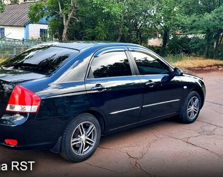 Черный Киа Черато, объемом двигателя 1.6 л и пробегом 260 тыс. км за 5300 $, фото 2 на Automoto.ua