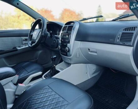 Киа Черато 2007 в Черновцах на Automoto.ua Черный Киа Черато, объемом двигателя 1.6 л и пробегом 210 тыс. км за 3950 $, фото 37 на Automoto.ua