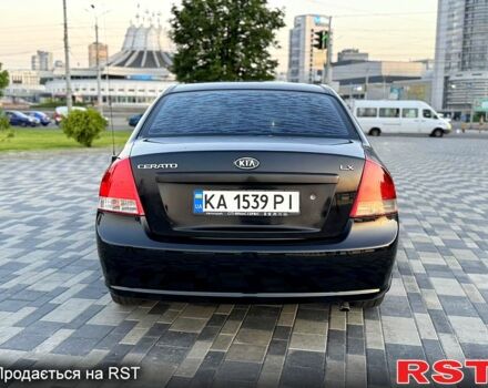 Черный Киа Черато, объемом двигателя 1.6 л и пробегом 220 тыс. км за 3800 $, фото 6 на Automoto.ua