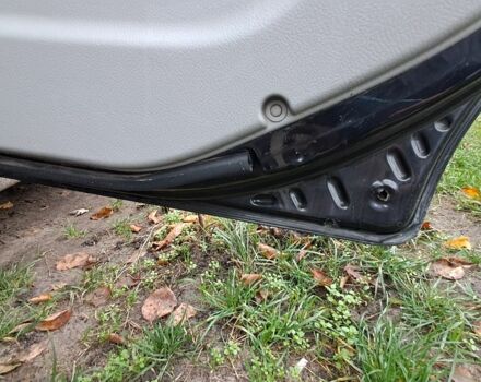 Черный Киа Черато, объемом двигателя 1.6 л и пробегом 258 тыс. км за 4300 $, фото 18 на Automoto.ua