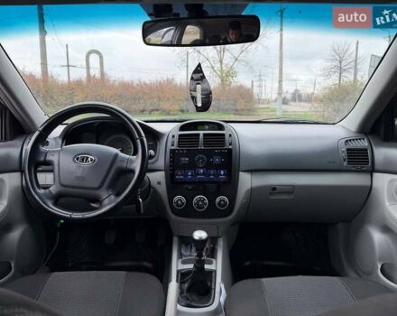 Чорний Кіа Черато, об'ємом двигуна 1.6 л та пробігом 224 тис. км за 4900 $, фото 39 на Automoto.ua