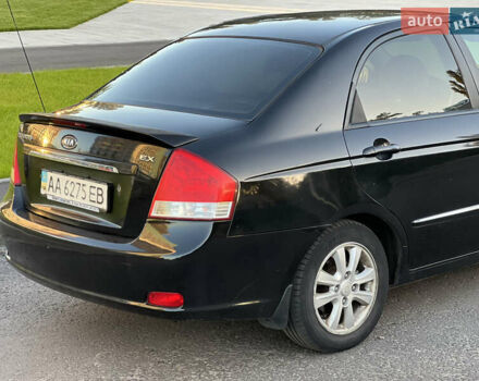 Киа Черато 2007 в Киеве на Automoto.ua Черный Киа Черато, объемом двигателя 1.98 л и пробегом 238 тыс. км за 4600 $, фото 3 на Automoto.ua