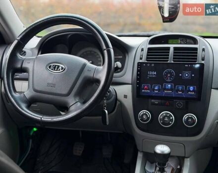 Чорний Кіа Черато, об'ємом двигуна 1.6 л та пробігом 224 тис. км за 4900 $, фото 40 на Automoto.ua