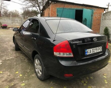 Черный Киа Черато, объемом двигателя 1.6 л и пробегом 240 тыс. км за 3300 $, фото 4 на Automoto.ua