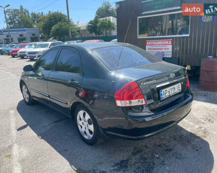 Чорний Кіа Черато, об'ємом двигуна 1.59 л та пробігом 206 тис. км за 4600 $, фото 5 на Automoto.ua