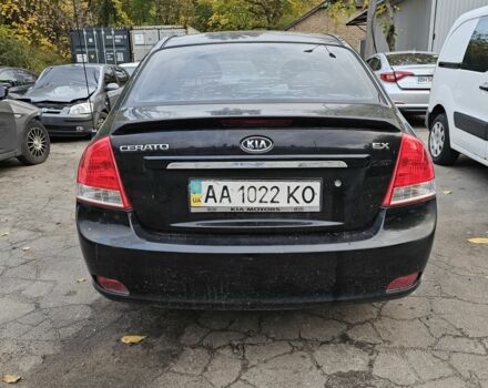Чорний Кіа Черато, об'ємом двигуна 1.6 л та пробігом 200 тис. км за 1350 $, фото 6 на Automoto.ua
