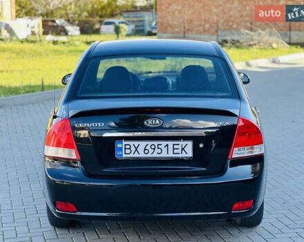 Киа Черато 2007 в Черновцах на Automoto.ua Черный Киа Черато, объемом двигателя 1.6 л и пробегом 210 тыс. км за 3950 $, фото 8 на Automoto.ua