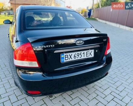 Черный Киа Черато, объемом двигателя 1.6 л и пробегом 210 тыс. км за 3750 $, фото 21 на Automoto.ua