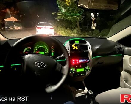 Черный Киа Черато, объемом двигателя 2 л и пробегом 163 тыс. км за 3000 $, фото 8 на Automoto.ua