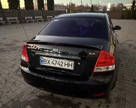 Чорний Кіа Черато, об'ємом двигуна 1.6 л та пробігом 197 тис. км за 5500 $, фото 3 на Automoto.ua