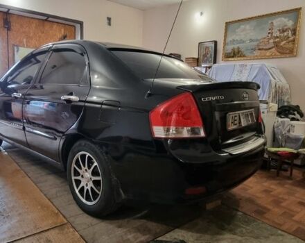 Черный Киа Черато, объемом двигателя 1 л и пробегом 193 тыс. км за 4600 $, фото 1 на Automoto.ua