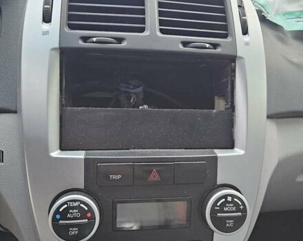 Киа Черато 2007 в Киеве на Automoto.ua Черный Киа Черато, объемом двигателя 1.59 л и пробегом 200 тыс. км за 1150 $, фото 16 на Automoto.ua