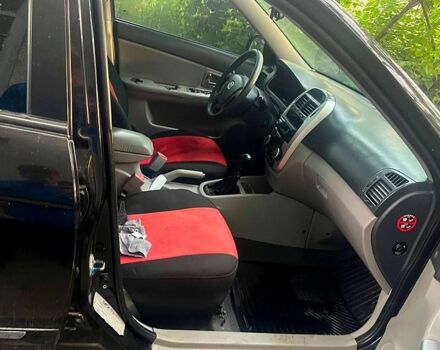 Чорний Кіа Черато, об'ємом двигуна 1.6 л та пробігом 330 тис. км за 2700 $, фото 3 на Automoto.ua