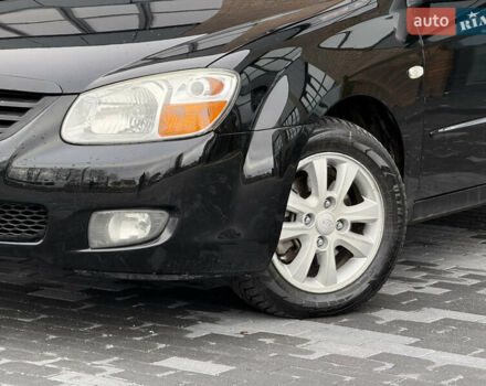 Черный Киа Черато, объемом двигателя 1.98 л и пробегом 180 тыс. км за 5500 $, фото 2 на Automoto.ua