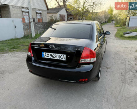 Черный Киа Черато, объемом двигателя 1.6 л и пробегом 190 тыс. км за 4300 $, фото 11 на Automoto.ua