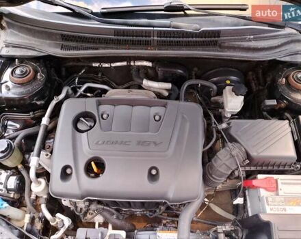 Черный Киа Черато, объемом двигателя 1.59 л и пробегом 237 тыс. км за 3900 $, фото 4 на Automoto.ua