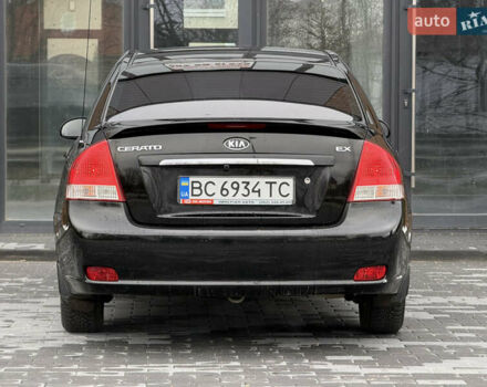 Черный Киа Черато, объемом двигателя 1.98 л и пробегом 180 тыс. км за 5500 $, фото 11 на Automoto.ua