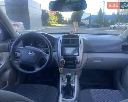 Черный Киа Черато, объемом двигателя 1.59 л и пробегом 166 тыс. км за 4600 $, фото 11 на Automoto.ua