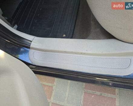 Черный Киа Черато, объемом двигателя 1.6 л и пробегом 232 тыс. км за 4000 $, фото 10 на Automoto.ua