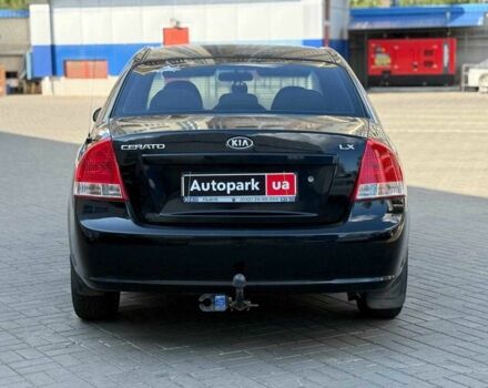 Черный Киа Черато, объемом двигателя 1.6 л и пробегом 239 тыс. км за 5140 $, фото 3 на Automoto.ua