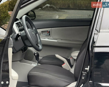 Черный Киа Черато, объемом двигателя 1.98 л и пробегом 180 тыс. км за 5500 $, фото 28 на Automoto.ua