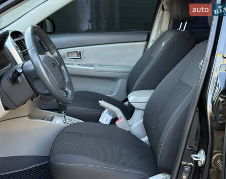 Черный Киа Черато, объемом двигателя 1.98 л и пробегом 180 тыс. км за 5750 $, фото 37 на Automoto.ua